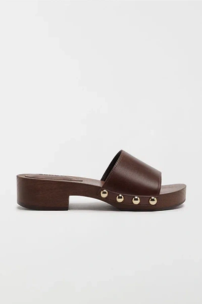 SCHUTZ SHAYLA STUDDED SANDAL IN CHESTNUT BROWN, WOMEN'S AT URBAN OUTFITTERS
