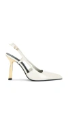 Schutz Sophia Pump In White