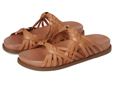 Schutz Tara Sporty In Brown