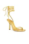 Schutz Thea Heels In Ouro Claro In Gold