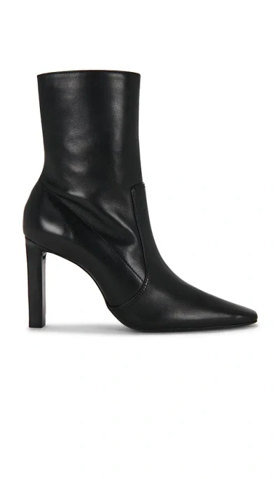 Schutz Ulla Boot In Black
