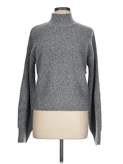 Scoop Turtleneck Sweater In Gray