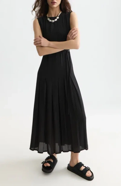 Scotch & Soda Pleated Maxi Dress In Black
