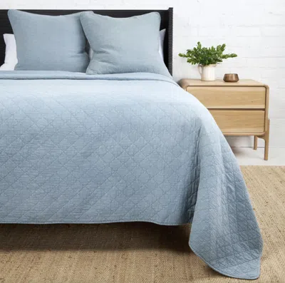 Scout & Nimble Huntington Cotton King Coverlet   Dusty Blue