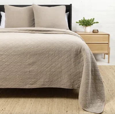 Scout & Nimble Huntington Cotton King Coverlet   Taupe