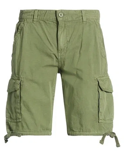 Scout Man Shorts & Bermuda Shorts Military Green Size Xs Cotton