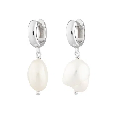 Scream Pretty Women's Silver Baroque Pearl Huggie Earrings In Brown