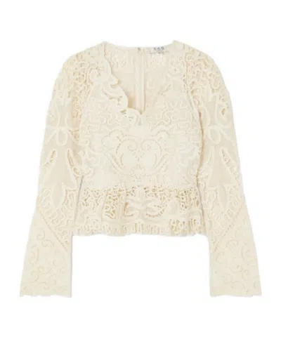 Sea Scalloped Edge Convex Bud Lace Top In Neutral