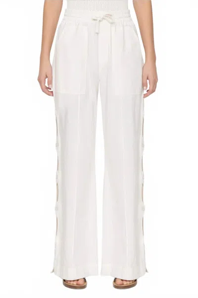 Sea Shai Sportswear Pant In Cream In White