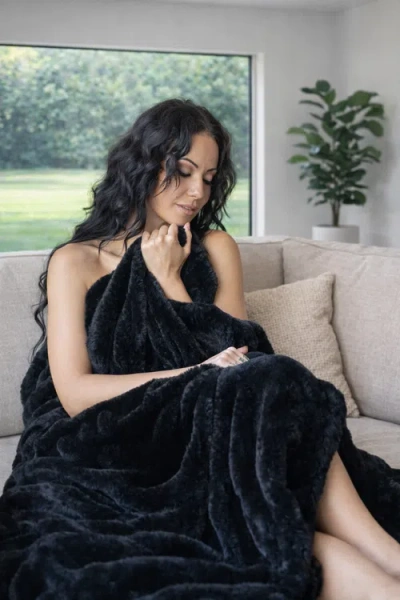 Sea To Me Blankets La Escapade Faux Fur Throw Blanket In Black