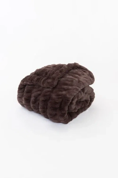 Sea To Me Blankets La Escapade Faux Fur Throw Blanket In Brown