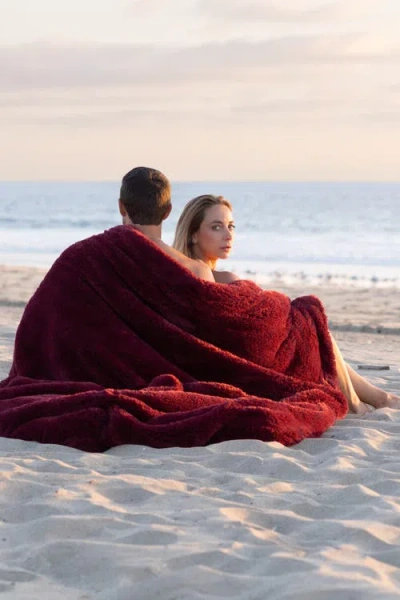 Sea To Me Blankets Venice Faux Fur Throw