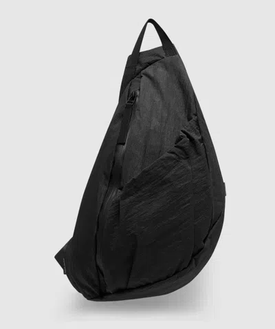 Sealson Sr1 Sling Bag In Black