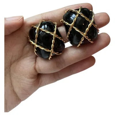 Pre-owned Seaman Schepps 2000s 18 Karat Yellow Gold Black Onyx Clip-on Earrings