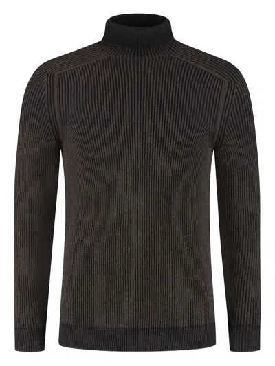 Sease Dinghy Ribbed Turtleneck Sweater In Brown