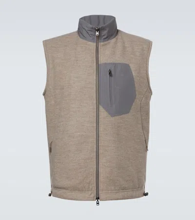 Sease Explorer Reversible Wool-blend Vest In Sand