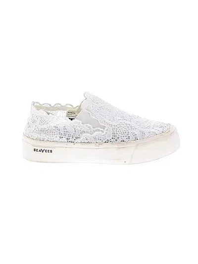 Pre-owned Seavees Sneakers In White