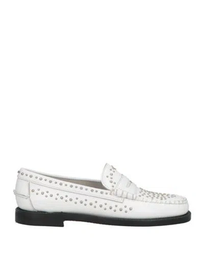 Sebago Classic Dan Loafer White With Studs In Animal Print