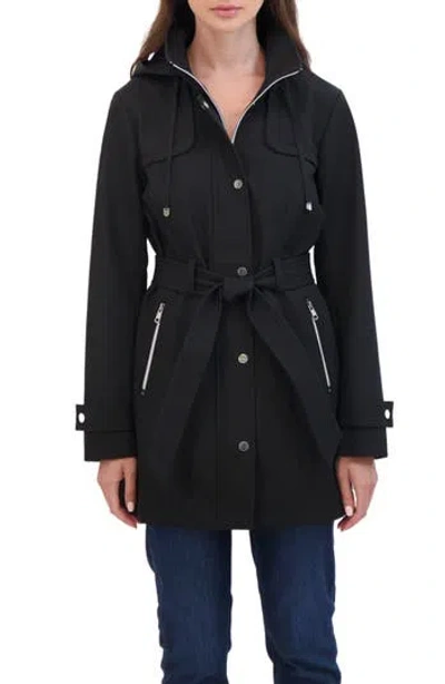 Sebby Water Resistant Hooded Softshell Jacket In Black
