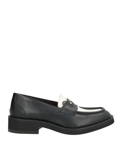 Seboy's Woman Loafers Black Size 7 Leather