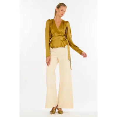 Secret Mission Hailey Top In Gold