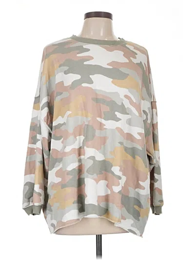 Pre-owned Secret Treasures Poncho In Tan