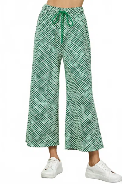See And Be Seen Cropped Wide Texture Pants In Green