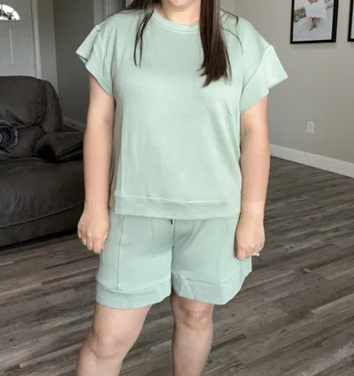 See And Be Seen Elle Soft Lounge Top In Sage In Green