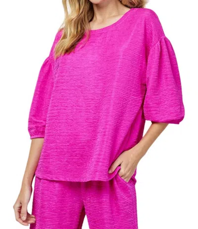 See And Be Seen Forever Stylish Top In Fuchsia In Pink