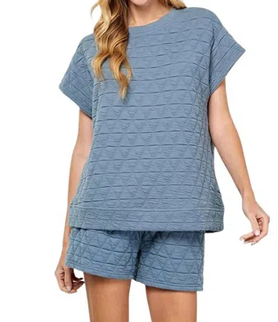 See And Be Seen Quilted Short Sleeve Top In Blue