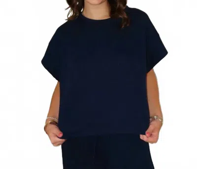 See And Be Seen Rae Lounge Top In Navy In Yellow