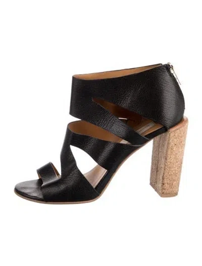 Pre-owned See By Chloé Leather Cutout Accent Sandals In Black