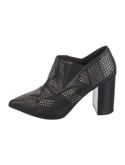 Pre-owned See By Chloé Leather Studded Accents Pumps In Black