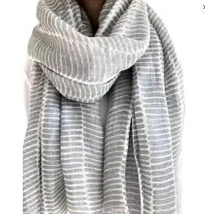 See Design Women's Linen Scarf In Fence Grey In Multi