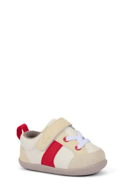 See Kai Run Kids' Mini Connor Sneaker