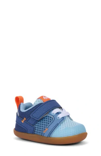 See Kai Run Mini Viento Sneaker In Blue