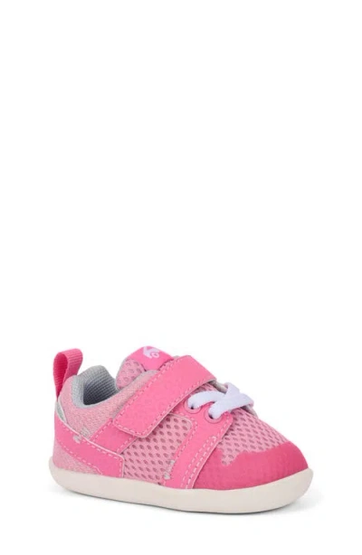 See Kai Run Mini Viento Sneaker In Pink