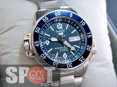 Pre-owned Seiko 5 Automatic Compass Dark Blue Dial Stainless Steel Men's Watch Skz209j1