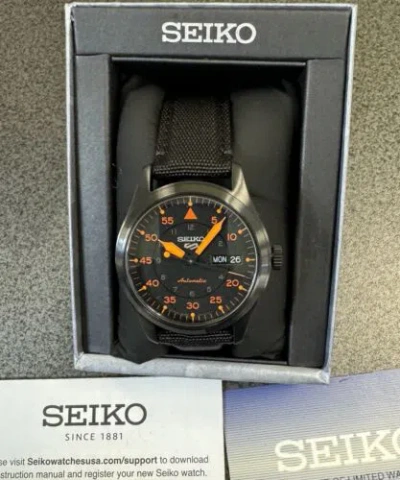 Pre-owned Seiko 5 Automatic Nylon Band 40mm Black Dial Men's Watch Srph33 24 Jewels Japan
