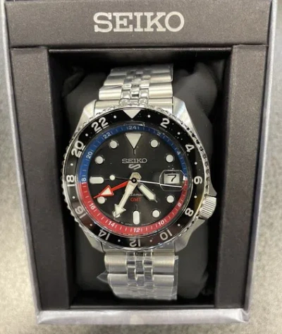 Pre-owned Seiko 5 Sport Automatic Gmt Steel Band Black Dial Watch Ssk019 Made In Japan