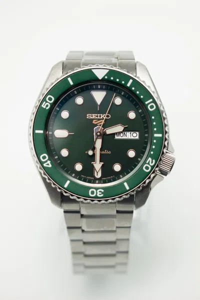 Pre-owned Seiko 5 Sports Green Dial Rose Gold Accent Stainless Steel Men's Watch Srpd63k1