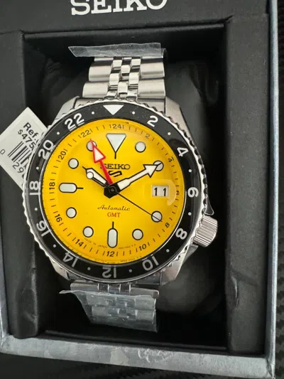 Pre-owned Seiko 5 Sports Skx Automatic With Manual Winding Capability Yellow Ssk017-new
