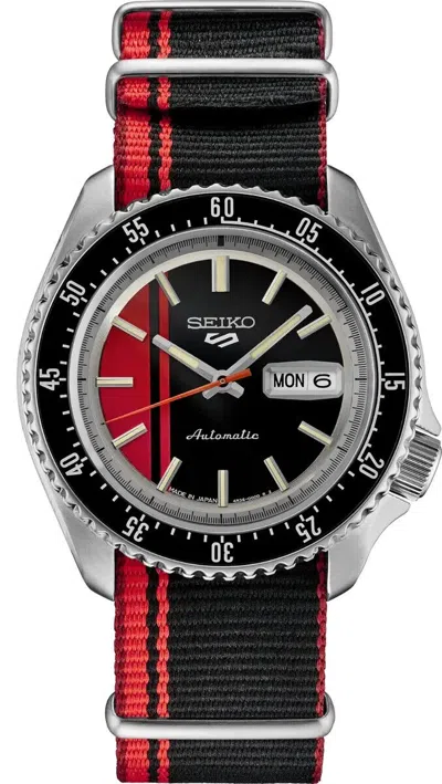Pre-owned Seiko 5 Sports Skx Style Two-tone Dial Nylon Band Men's Watch Srpk71