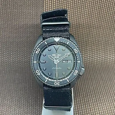 Pre-owned Seiko 5 Sports Srpd79k1 Skx Street Style Black Nylon Automatic Analog Men Watch