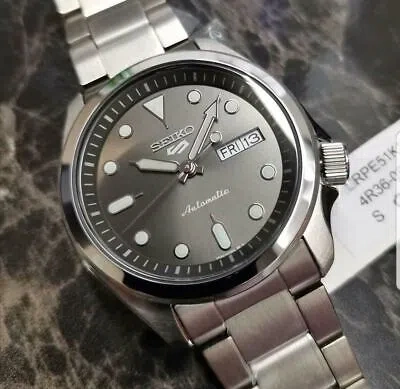 Pre-owned Seiko 5 Sports Srpe51k1 Superman Automatic 24 Jewels Grey Analog Men's Watch