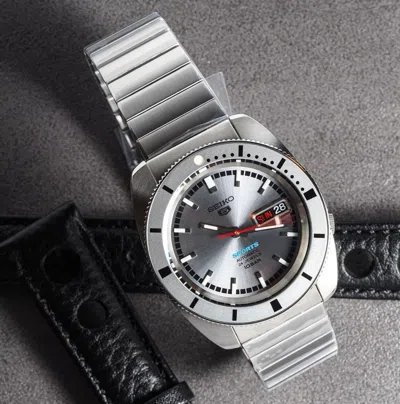 Pre-owned Seiko 5 Srpl03k1 Skx Series Re-creation Limited Edition Automatic Men's Watch