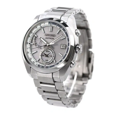 Pre-owned Seiko Astron Sbxy009 Silver Titanium Radio Solar Men's Watch With Box