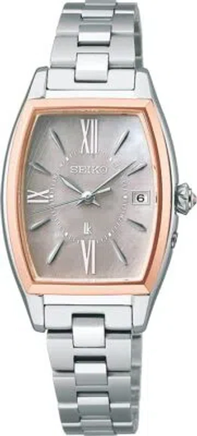 Pre-owned Seiko Lukia Grow Ssqw072 Titanium Solor Radio Women's Watch Silver Calendar