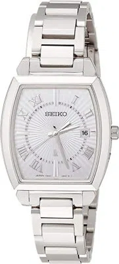 Pre-owned Seiko Lukia Ssqw057 Silver Dial Titanium Solor Radio Women's Watch