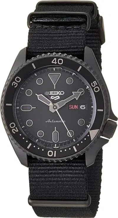 Pre-owned Seiko Sbsa025 5sports Skx Street Style Men's Nylon Band Made In Japan